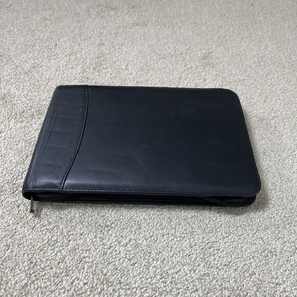 Leather Notebook Portfolio Organizer with Zipper,‎ Calculator, Rollerball Pen - Picture 2 of 11